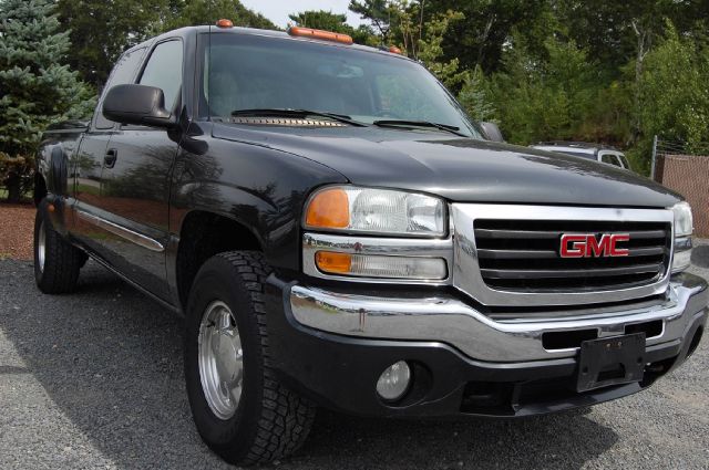 GMC Sierra 1500 2003 photo 2