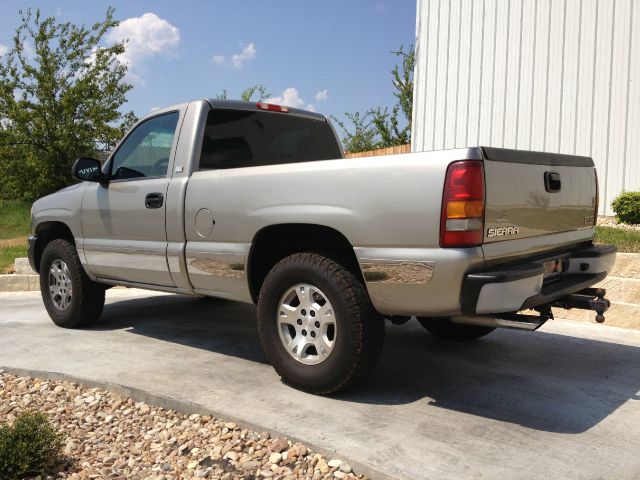 GMC Sierra 1500 2003 photo 3