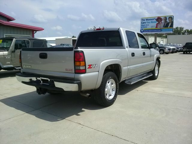 GMC Sierra 1500 2004 photo 1