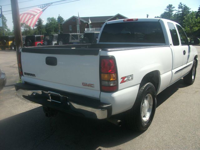 GMC Sierra 1500 2004 photo 1