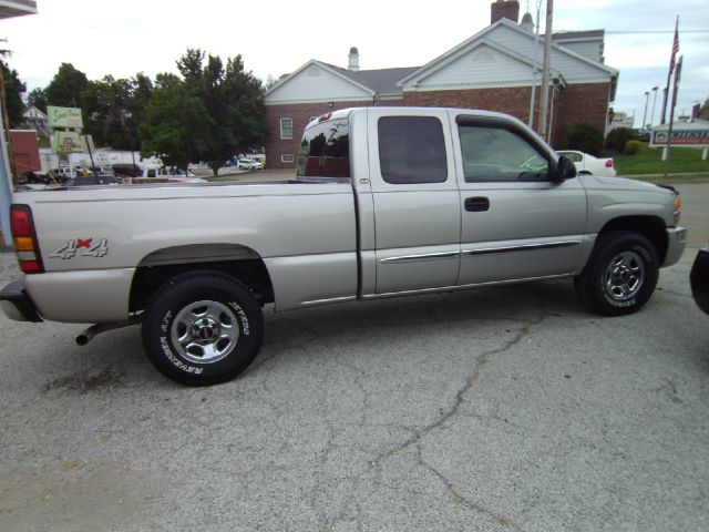 GMC Sierra 1500 2004 photo 1