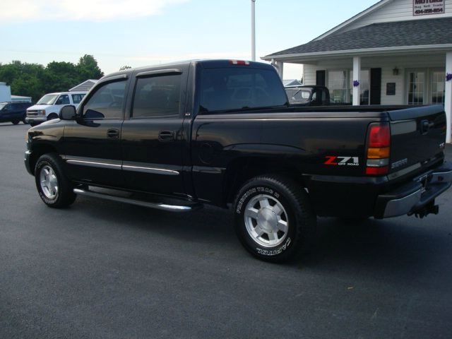 GMC Sierra 1500 2004 photo 1