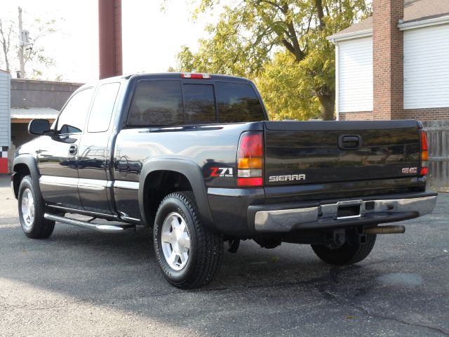 GMC Sierra 1500 2005 photo 2