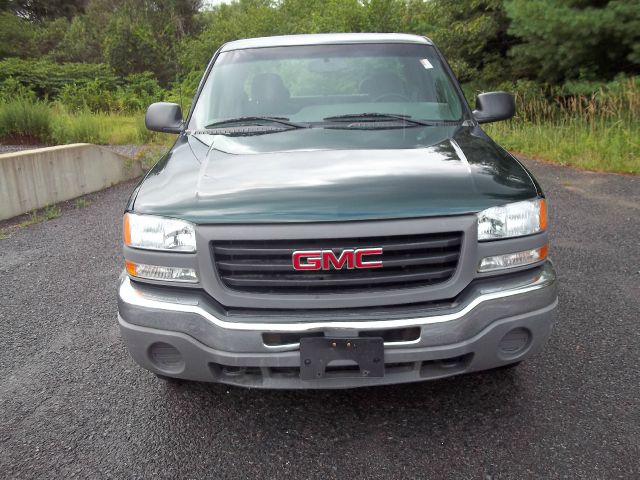 GMC Sierra 1500 2005 photo 2