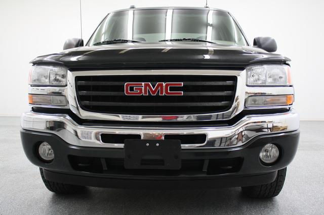 GMC Sierra 1500 2005 photo 1