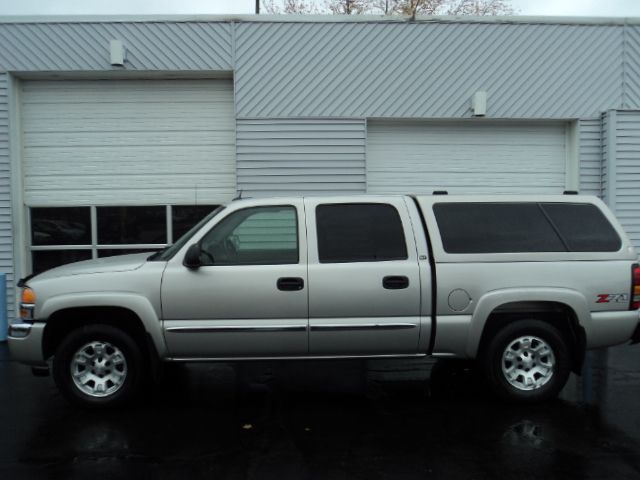 GMC Sierra 1500 2005 photo 1