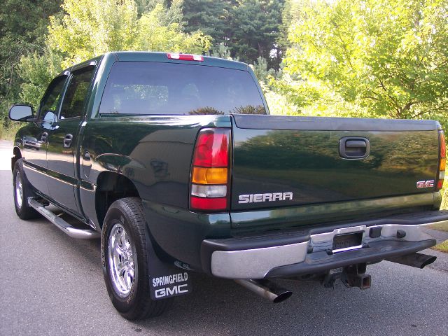 GMC Sierra 1500 2005 photo 2