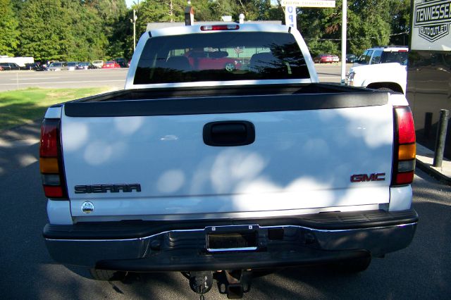 GMC Sierra 1500 2006 photo 1
