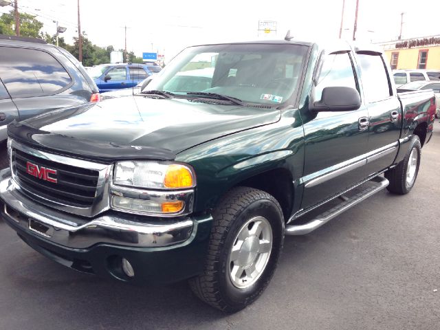 GMC Sierra 1500 2006 photo 2