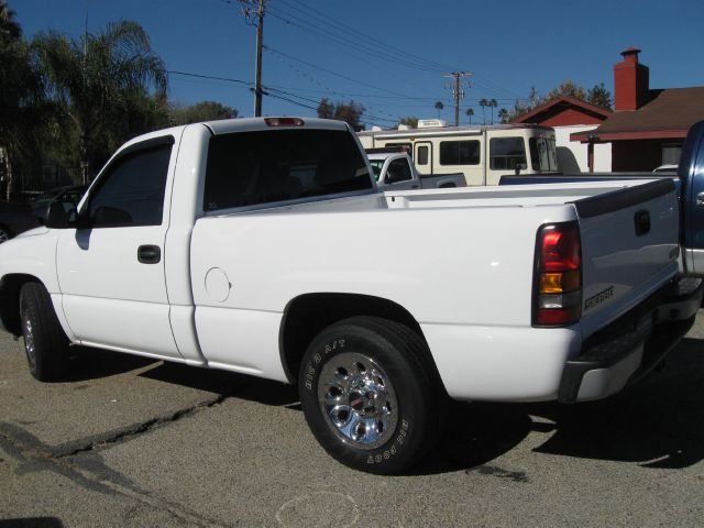 GMC Sierra 1500 2006 photo 1