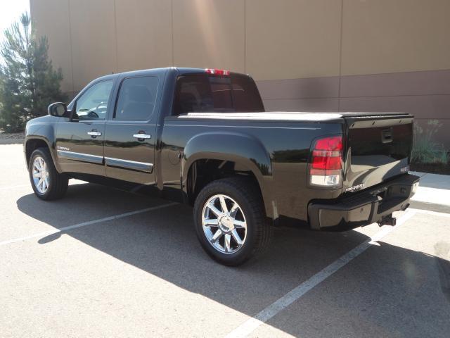 GMC Sierra 1500 Flatbed Truck Pickup Truck