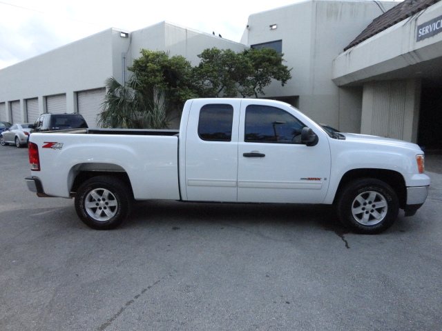 GMC Sierra 1500 2008 photo 2