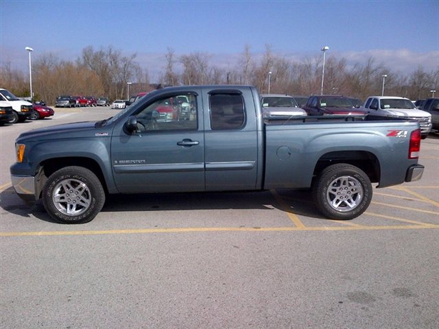 GMC Sierra 1500 2009 photo 2
