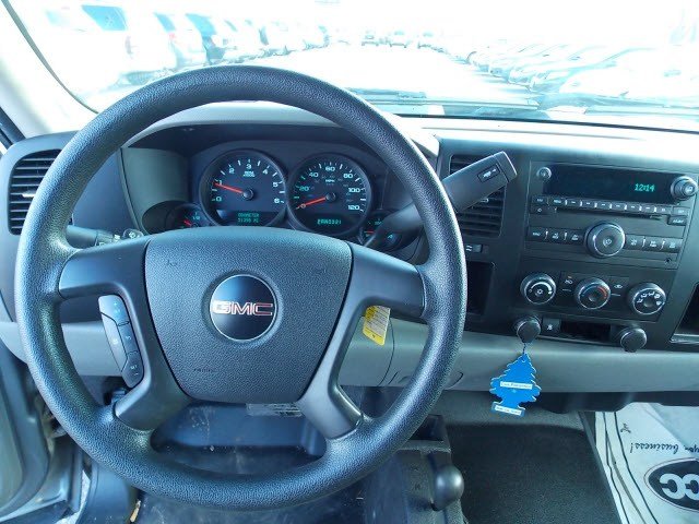 GMC Sierra 1500 2009 photo 2