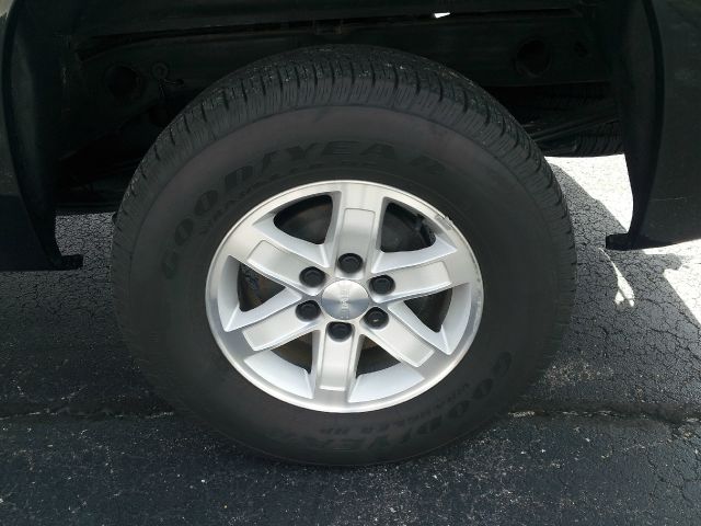 GMC Sierra 1500 XLT X-cab Sport 4X4 Pickup Truck