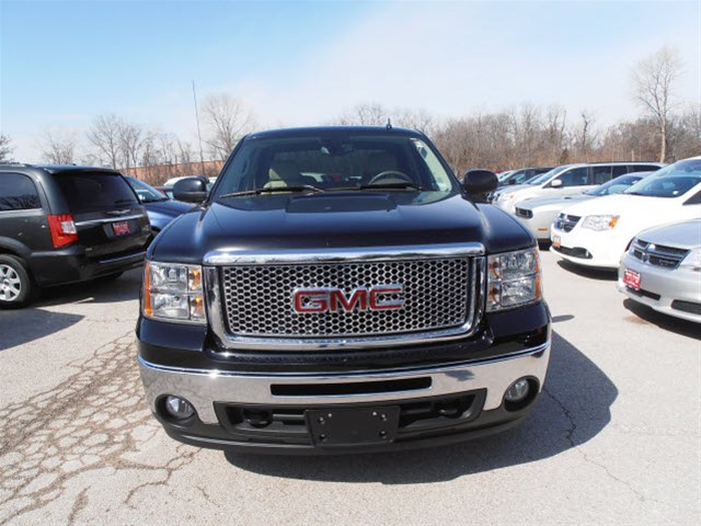 GMC Sierra 1500 2009 photo 2