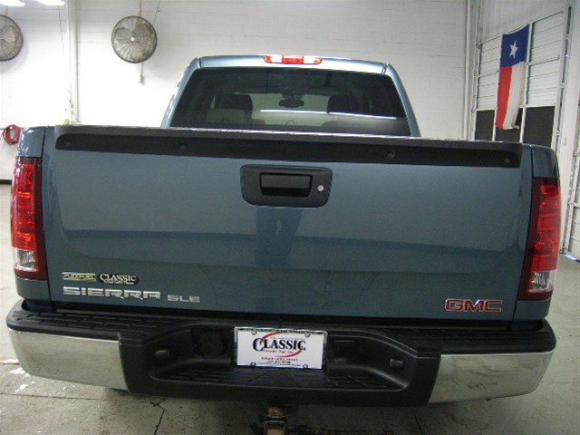 GMC Sierra 1500 2009 photo 2