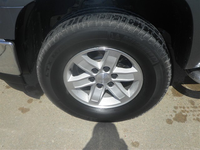 GMC Sierra 1500 2009 photo 2