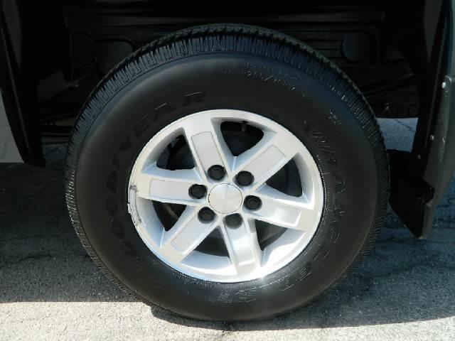 GMC Sierra 1500 2010 photo 2