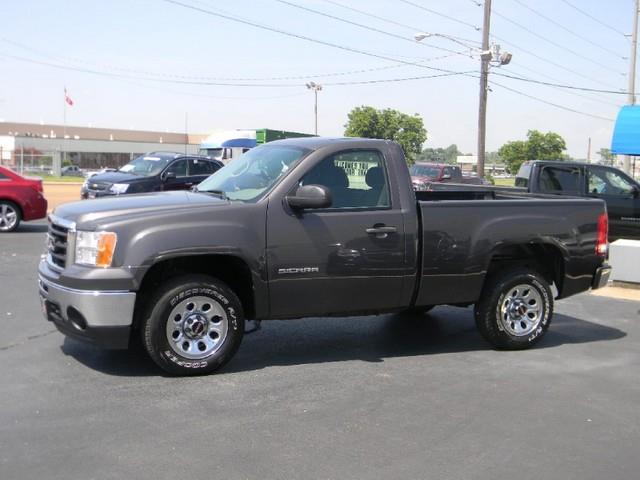 GMC Sierra 1500 2010 photo 1
