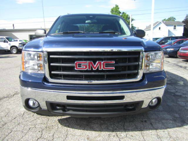 GMC Sierra 1500 2010 photo 1