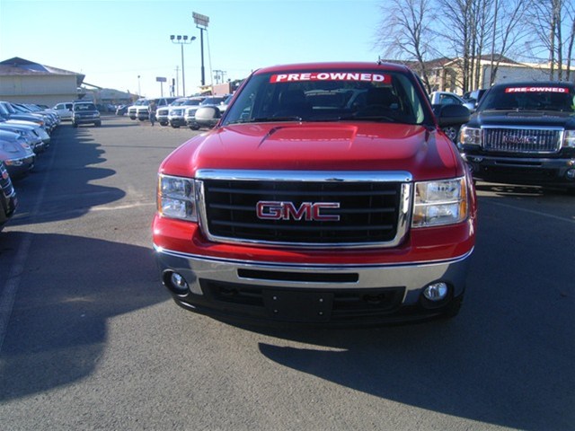 GMC Sierra 1500 2011 photo 1