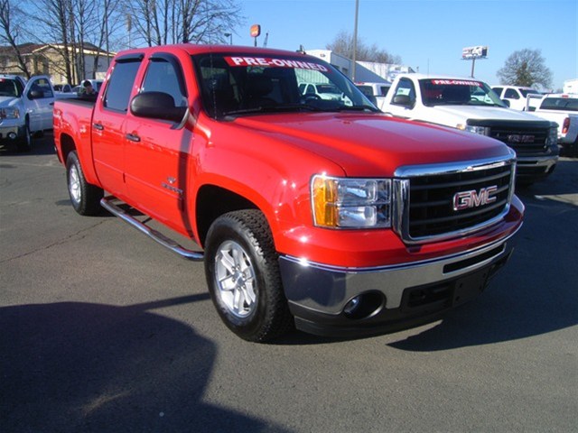 GMC Sierra 1500 2011 photo 2