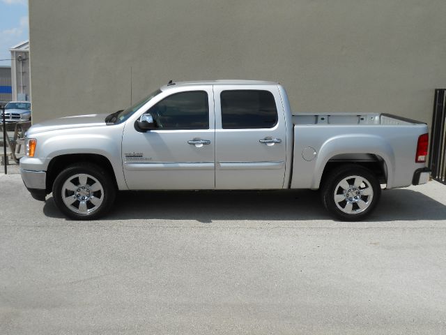 GMC Sierra 1500 2011 photo 1