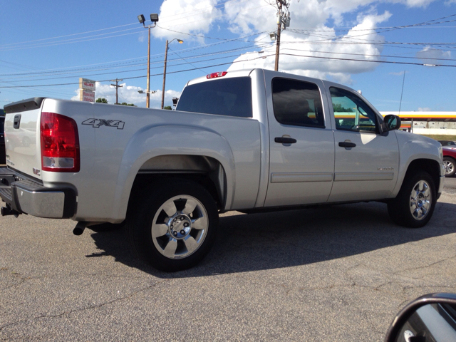 GMC Sierra 1500 2011 photo 1