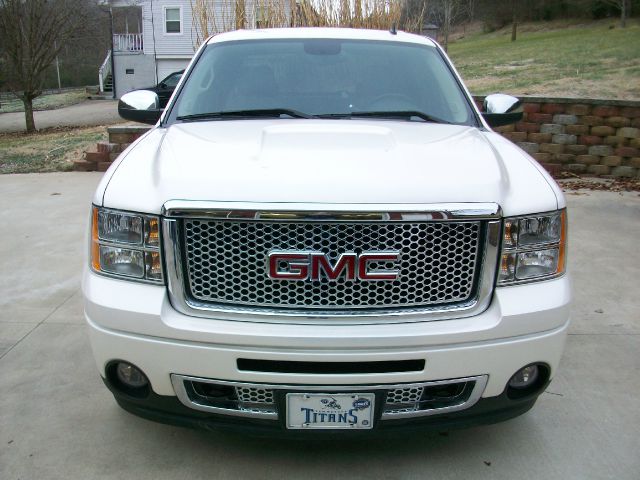 GMC Sierra 1500 2011 photo 4