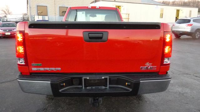 GMC Sierra 1500 2011 photo 2