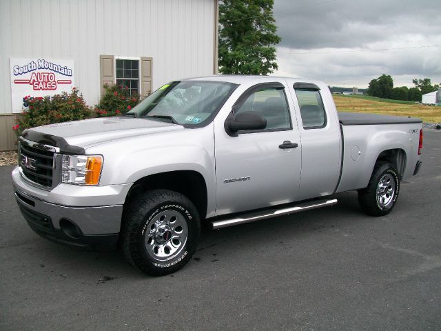 GMC Sierra 1500 2011 photo 2