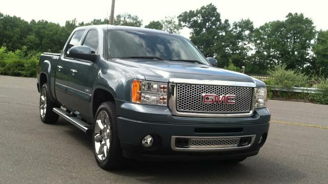 GMC Sierra 1500 2011 photo 1