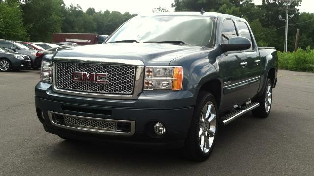 GMC Sierra 1500 2011 photo 3