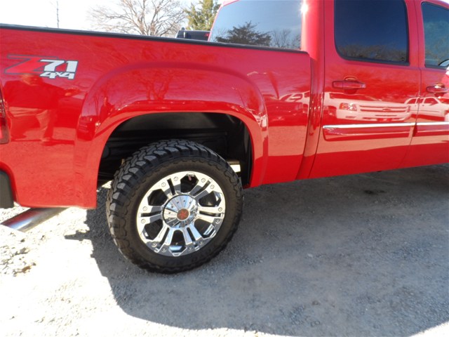 GMC Sierra 1500 2011 photo 3