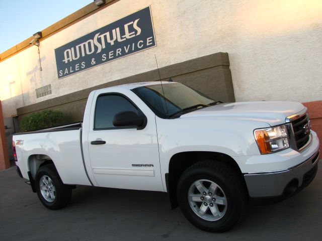 GMC Sierra 1500 2011 photo 2
