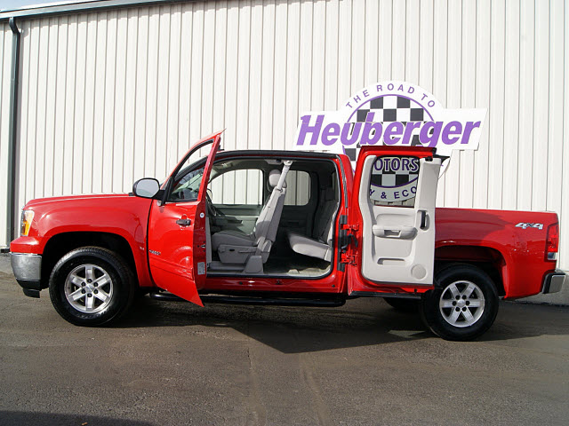 GMC Sierra 1500 2011 photo 1