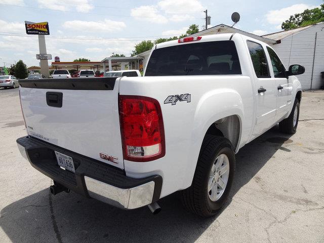 GMC Sierra 1500 2011 photo 1