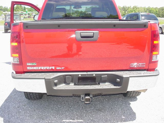 GMC Sierra 1500 2011 photo 1