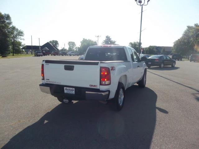 GMC Sierra 1500 2011 photo 1