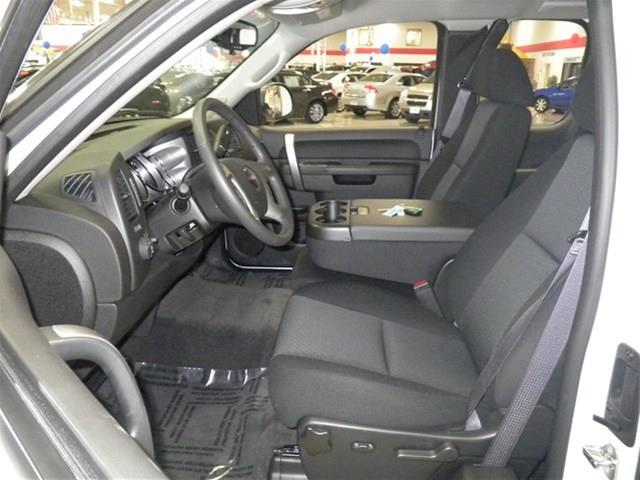 GMC Sierra 1500 2013 photo 2