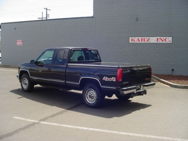 GMC Sierra 2500 3.5L Automatic XLE Extended Cab Pickup