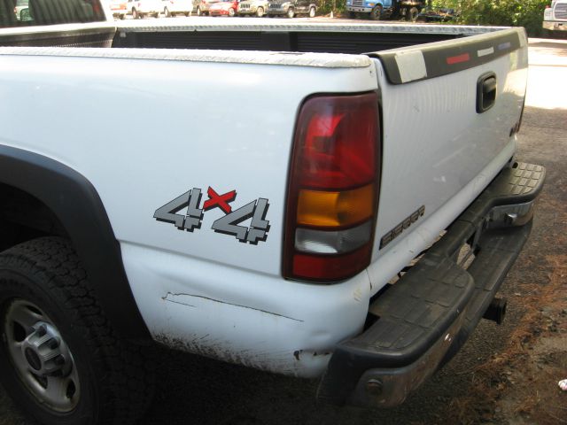 GMC Sierra 2500 2001 photo 3