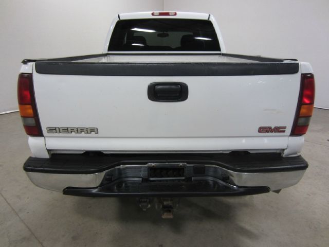 GMC Sierra 2500 2002 photo 4