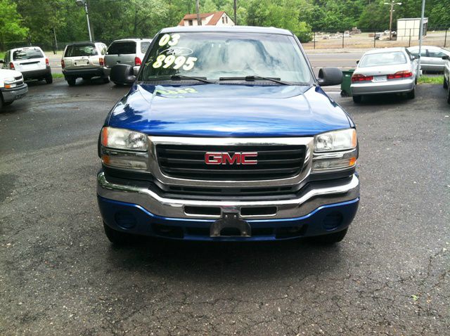 GMC Sierra 2500 2003 photo 3