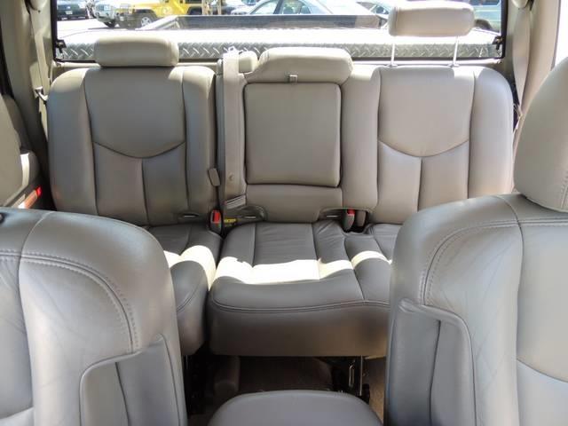 GMC Sierra 2500 2003 photo 17