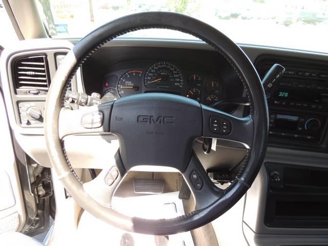 GMC Sierra 2500 2003 photo 24