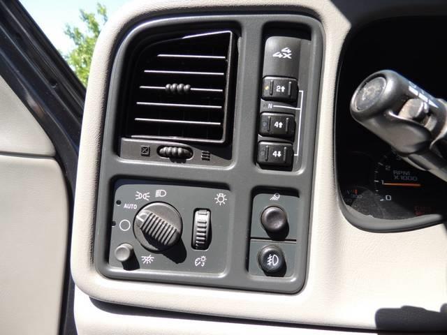 GMC Sierra 2500 2003 photo 35