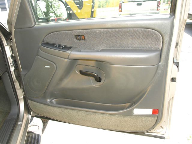 GMC Sierra 2500 2003 photo 1