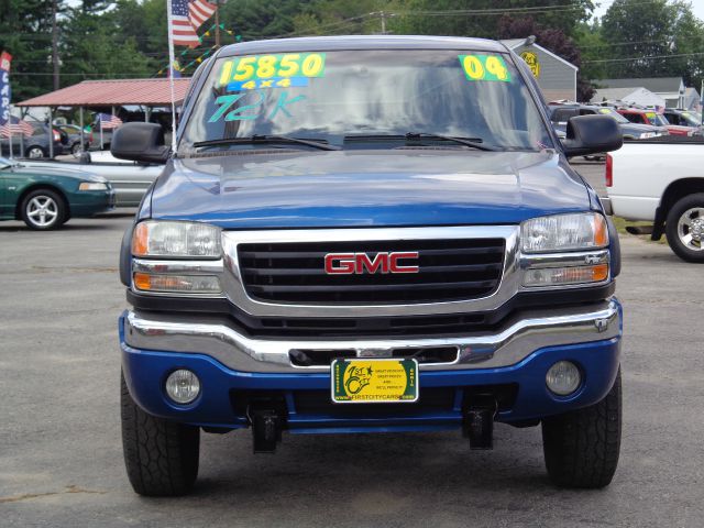 GMC Sierra 2500 2004 photo 2